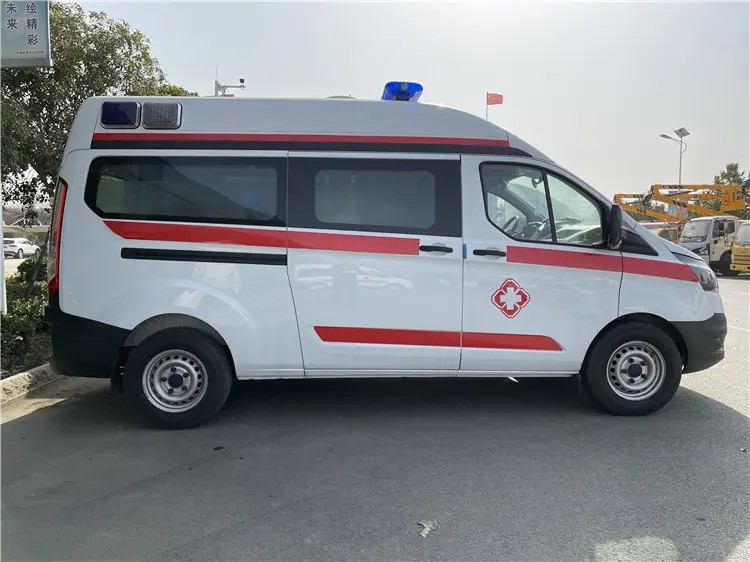 临江市救护车转运